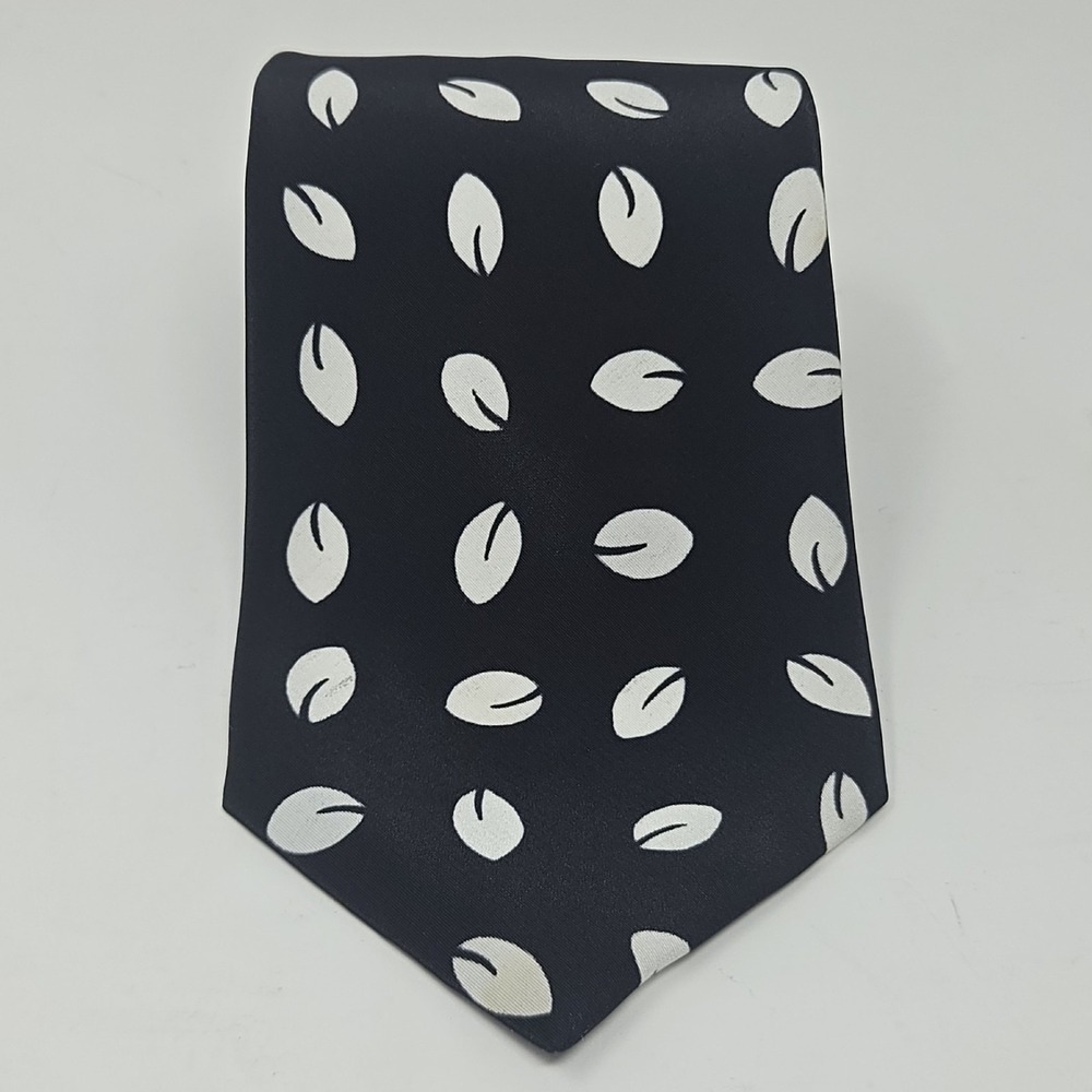 VTG Superbly Tailored Woven in Italy Black & White Leaf Pattern Silk Tie